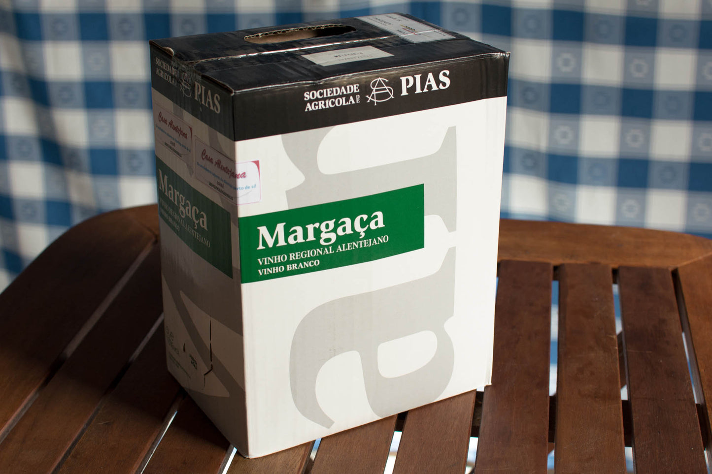 box vinho branco margaça pias
