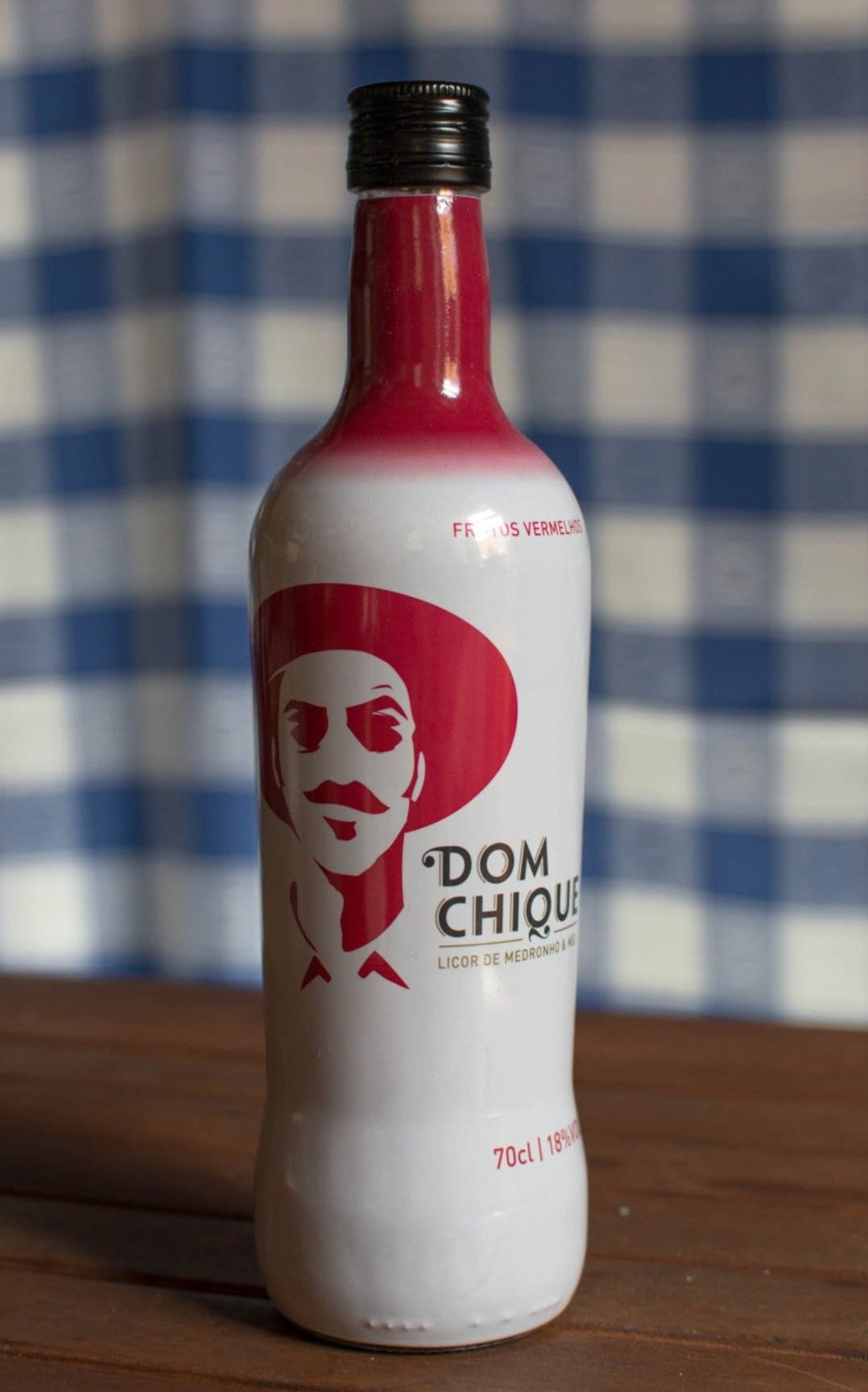 dom chique frutos vermelhos